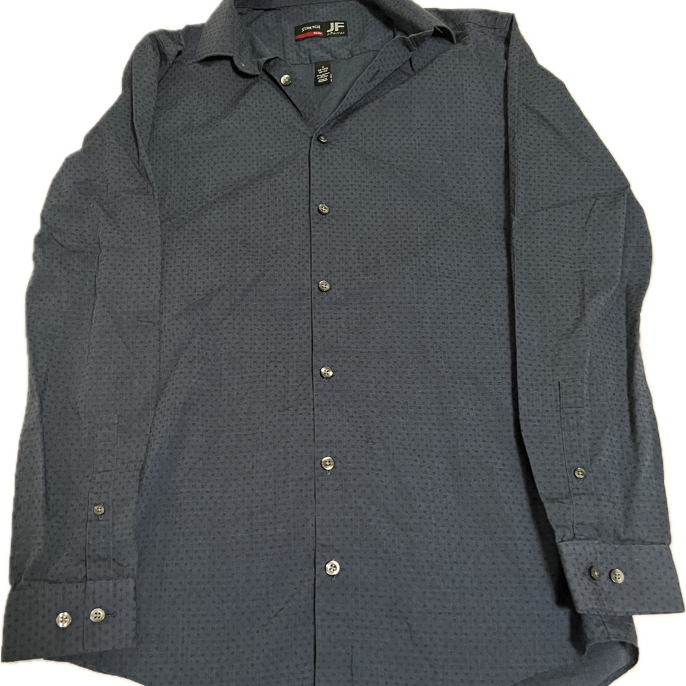 Men’s JF dress button long sleeve shirt size small. Excellent condition.